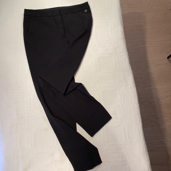 Massimo Dutti Women’s Black Wool Trousers - Picture 1 of 4